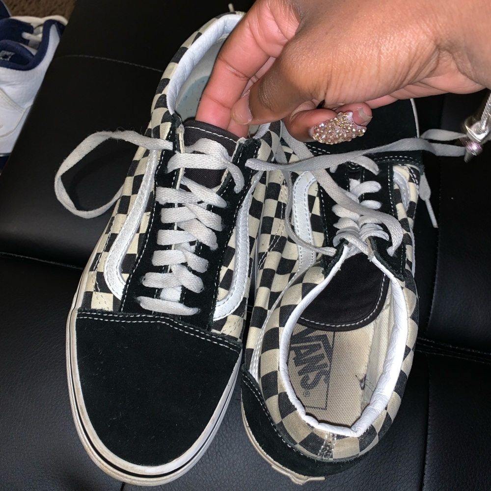 Vans - Picture 5 of 5